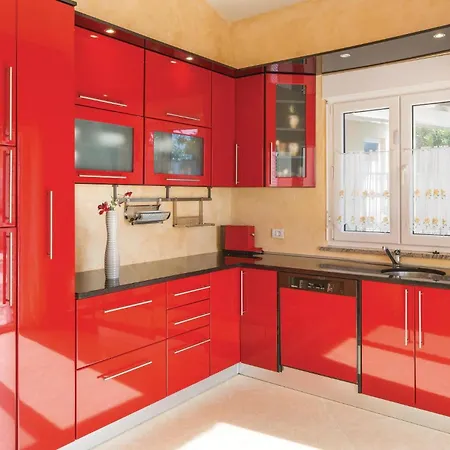 Holiday home Gorgeous In With Kitchen *