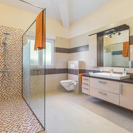 Gorgeous In With Kitchen Medulin