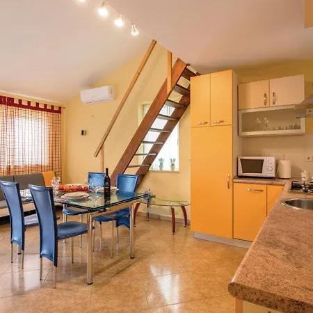 Gorgeous In With Kitchen Medulin