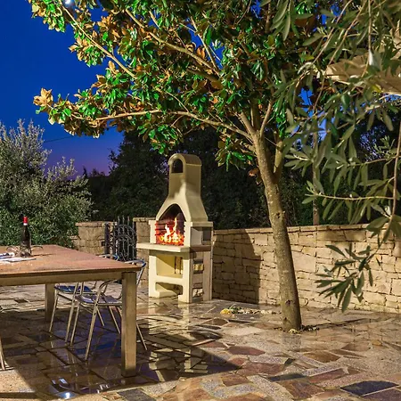 Gorgeous In With Kitchen Medulin