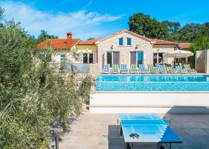 Дом отдыха Gorgeous In With Kitchen