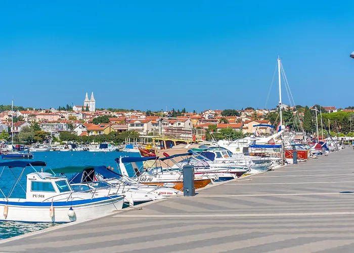 Gorgeous In With Kitchen *